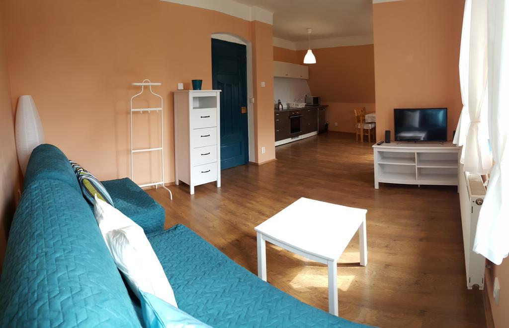 Apartment Jakubske Namesti Ceska Kamenice Exterior foto