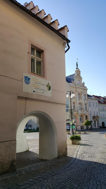 Apartment Jakubske Namesti Ceska Kamenice Exterior foto